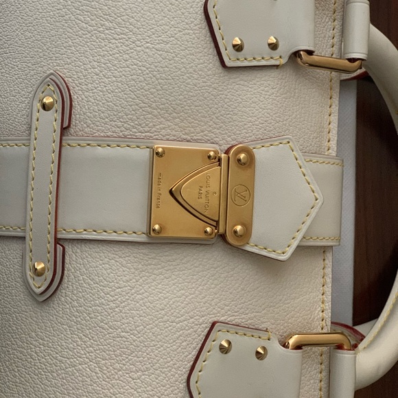 Louis Vuitton Bag - Picture 8 of 8